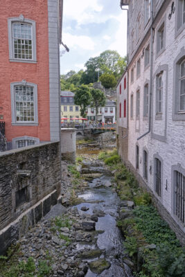 D&uuml;rresommer 2022 ... auch in der Rur ist kaum Wasser