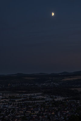 Blaue Stunde &uuml;ber der Erpeler Ley