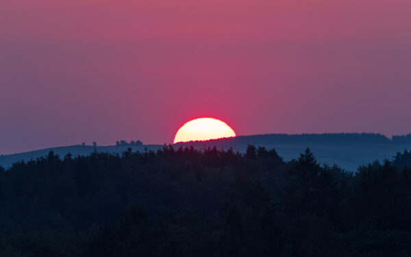 2023-06-FCa-0059-Sonnenaufgang-Kalvarienberg-Eifel