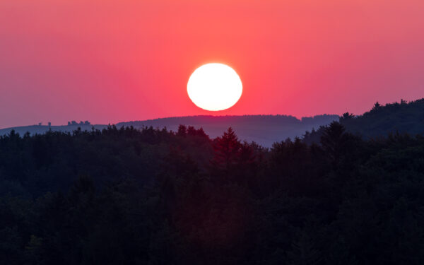 2023-06-FCa-0060-Sonnenaufgang-Kalvarienberg-Eifel