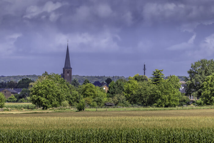 Heilig-Kreuz-Kirche Groß-Vernich