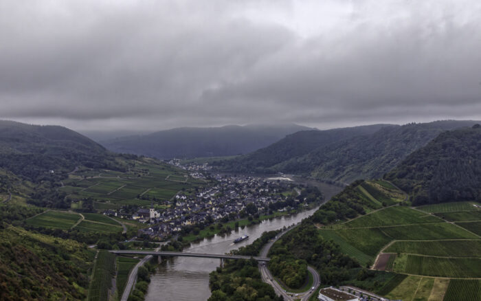 An der Moselschleife bei Ernst